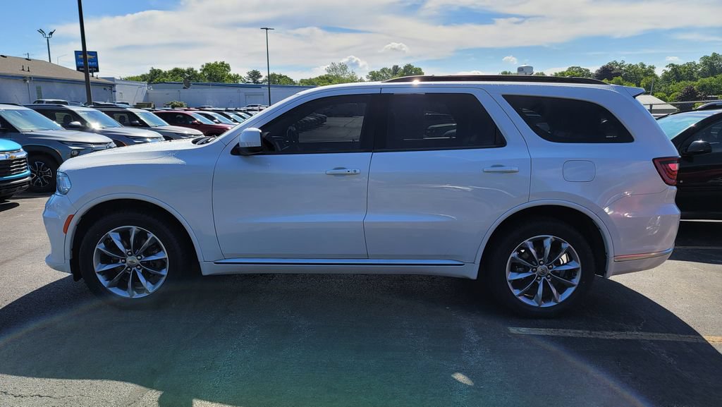 Used 2021 Dodge Durango SXT AWD/4WD image 3
