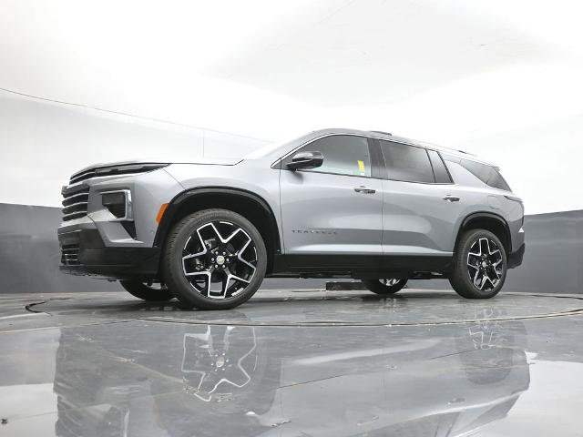 New 2026 Chevrolet Traverse High Country w/ LPO, Floor Liner Package image 10