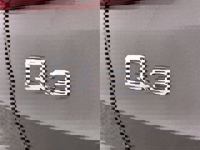 Used 2024 Audi Q3 2.0T Premium image 33