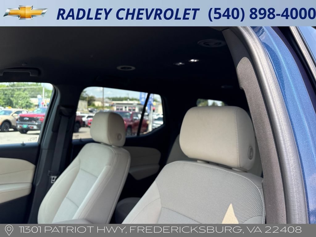 Certified 2023 Chevrolet Traverse LS AWD/4WD image 4