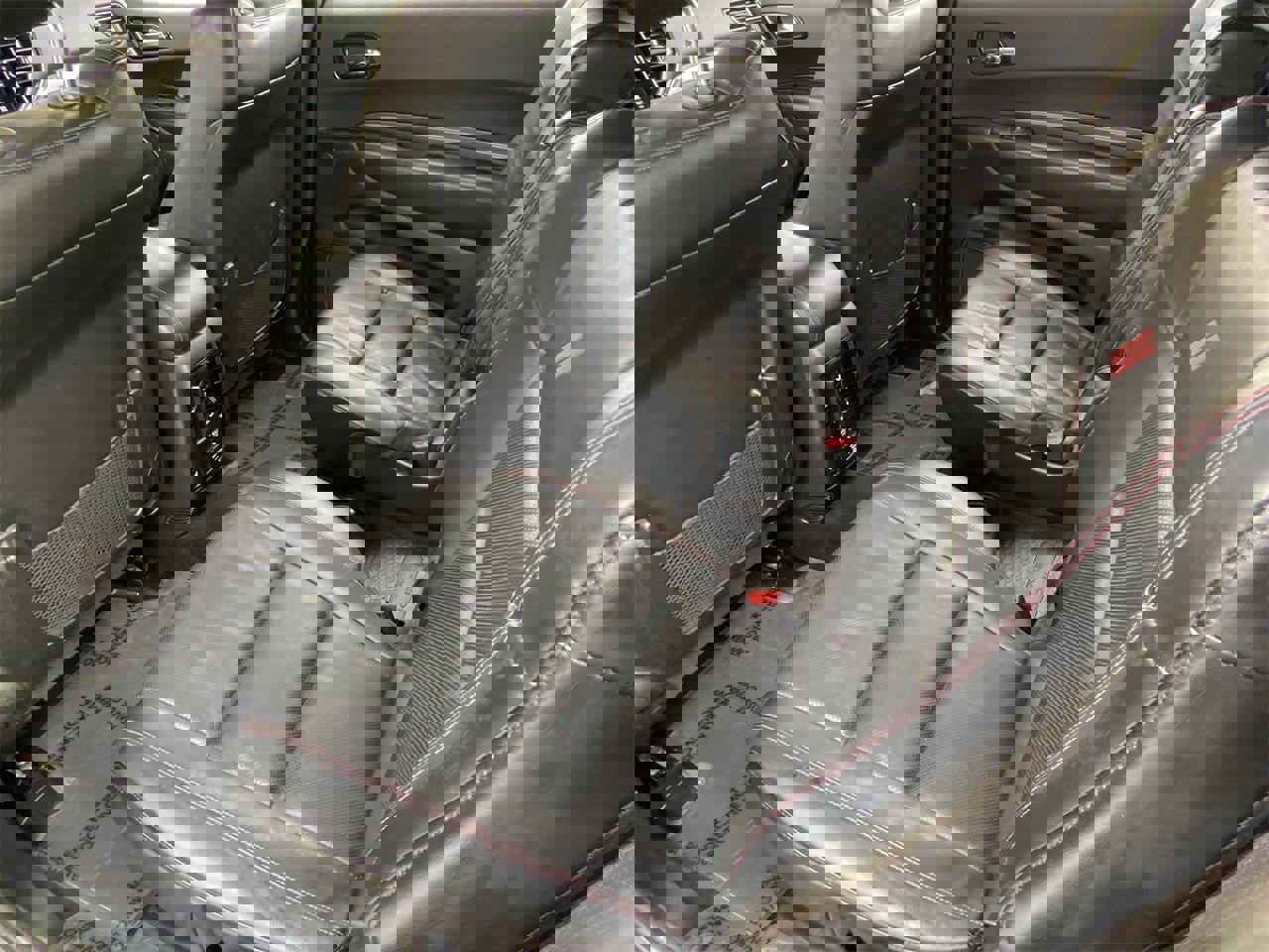 Used 2021 Dodge Durango R/T w/ Blacktop Package image 16