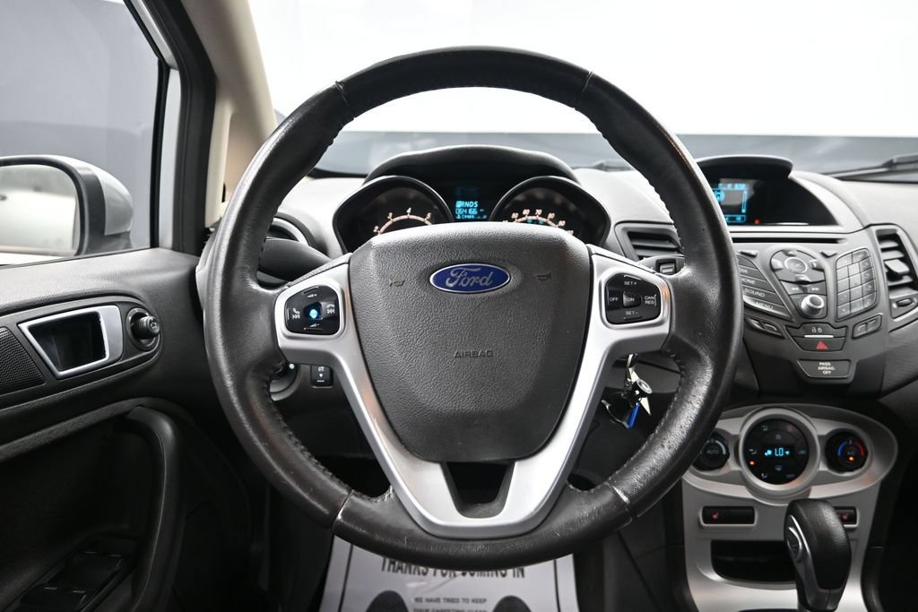Used 2016 Ford Fiesta SE w/ Cold Weather Package FWD image 27