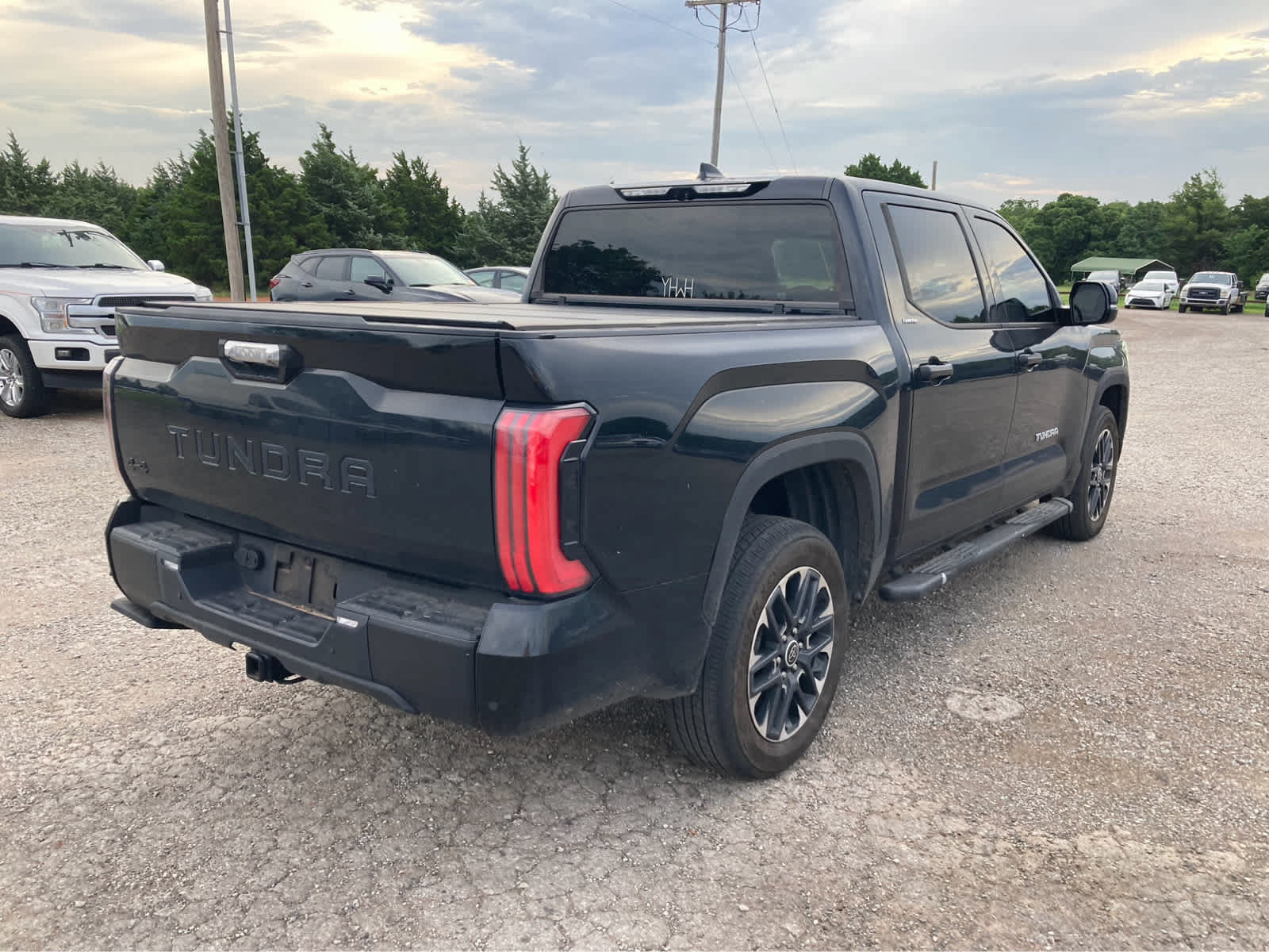 Used 2023 Toyota Tundra Limited AWD/4WD image 9