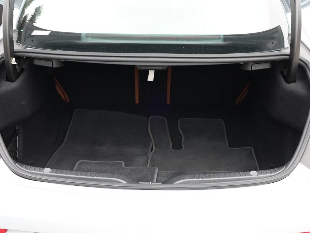 Used 2023 Mercedes-Benz C 300 Coupe image 8