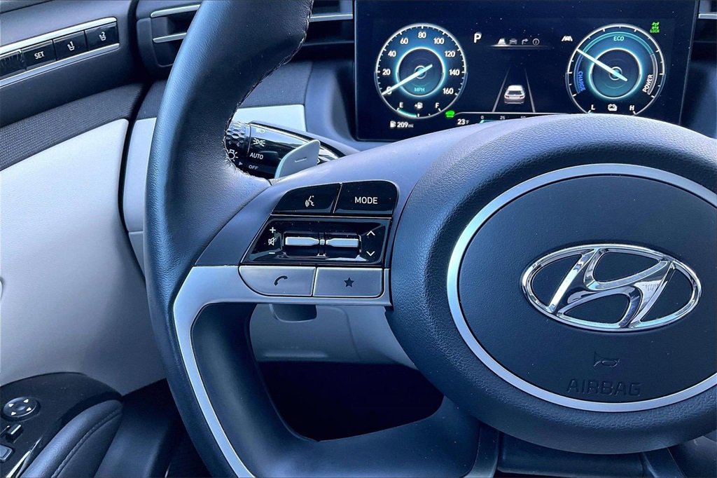 Used 2024 Hyundai Tucson Limited image 18