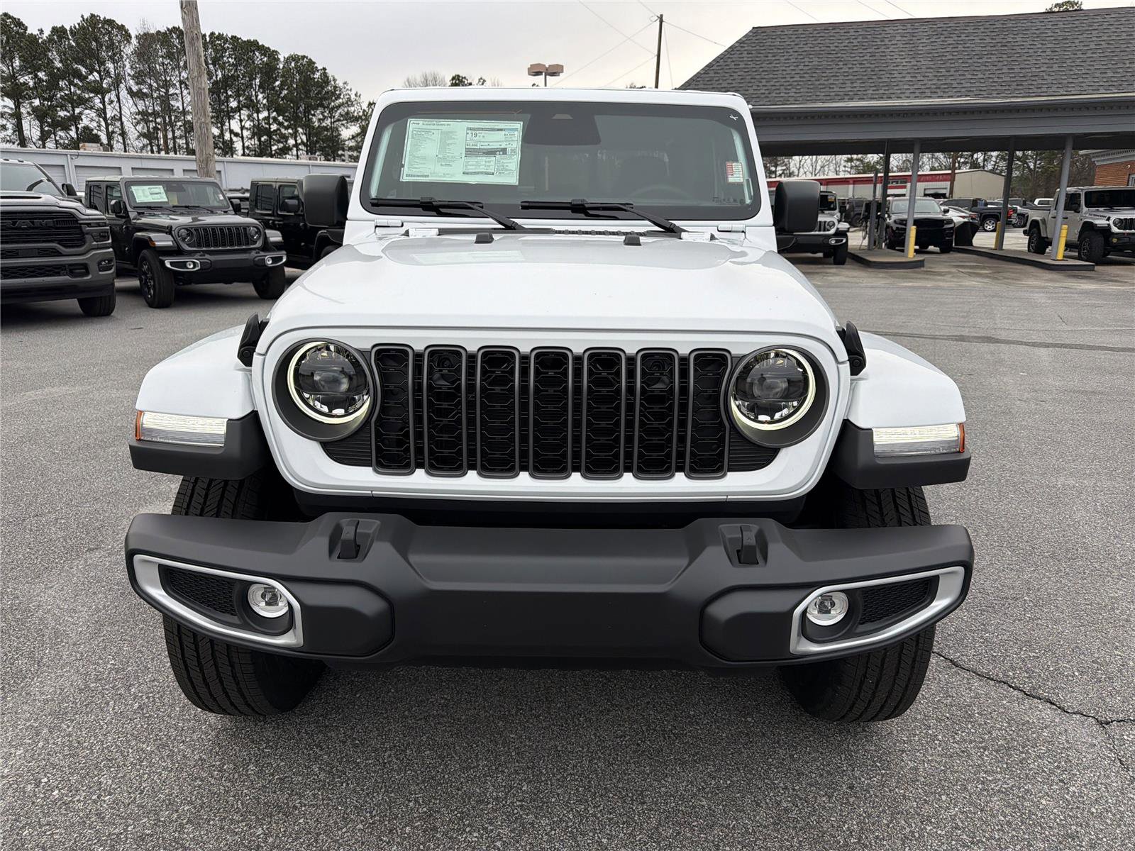 New 2026 Jeep Gladiator Sahara image 3