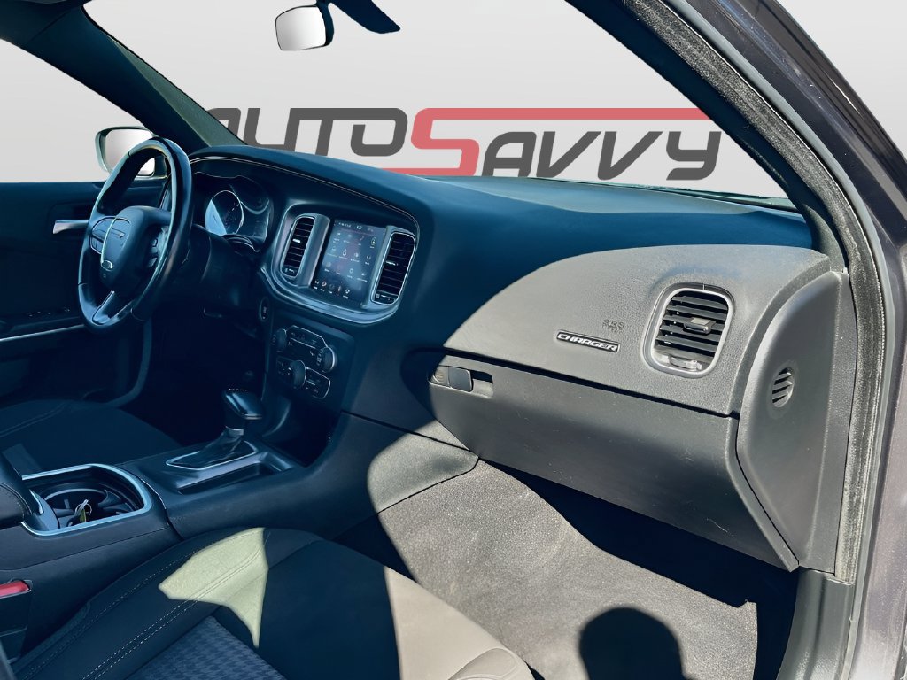 Used 2023 Dodge Charger SXT RWD image 28