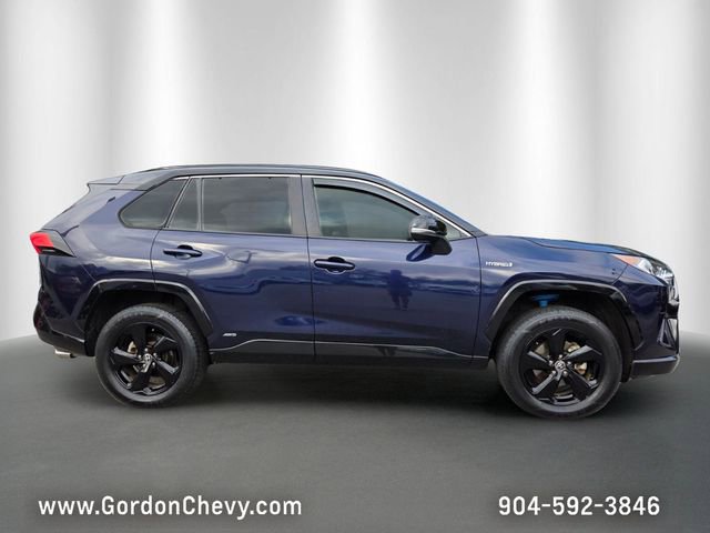 Used 2021 Toyota RAV4 XSE AWD/4WD image 7