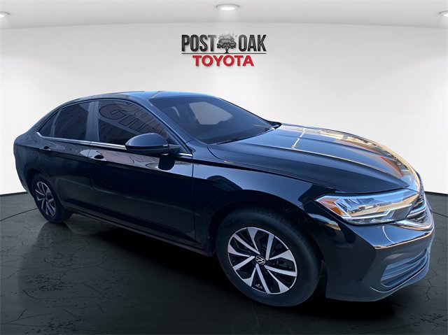 Used 2024 Volkswagen Jetta S image 8