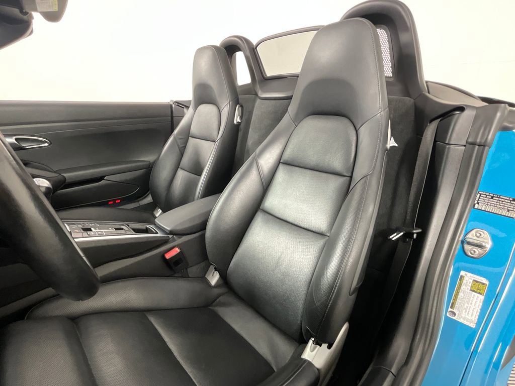 Used 2017 Porsche 718 Boxster RWD image 20