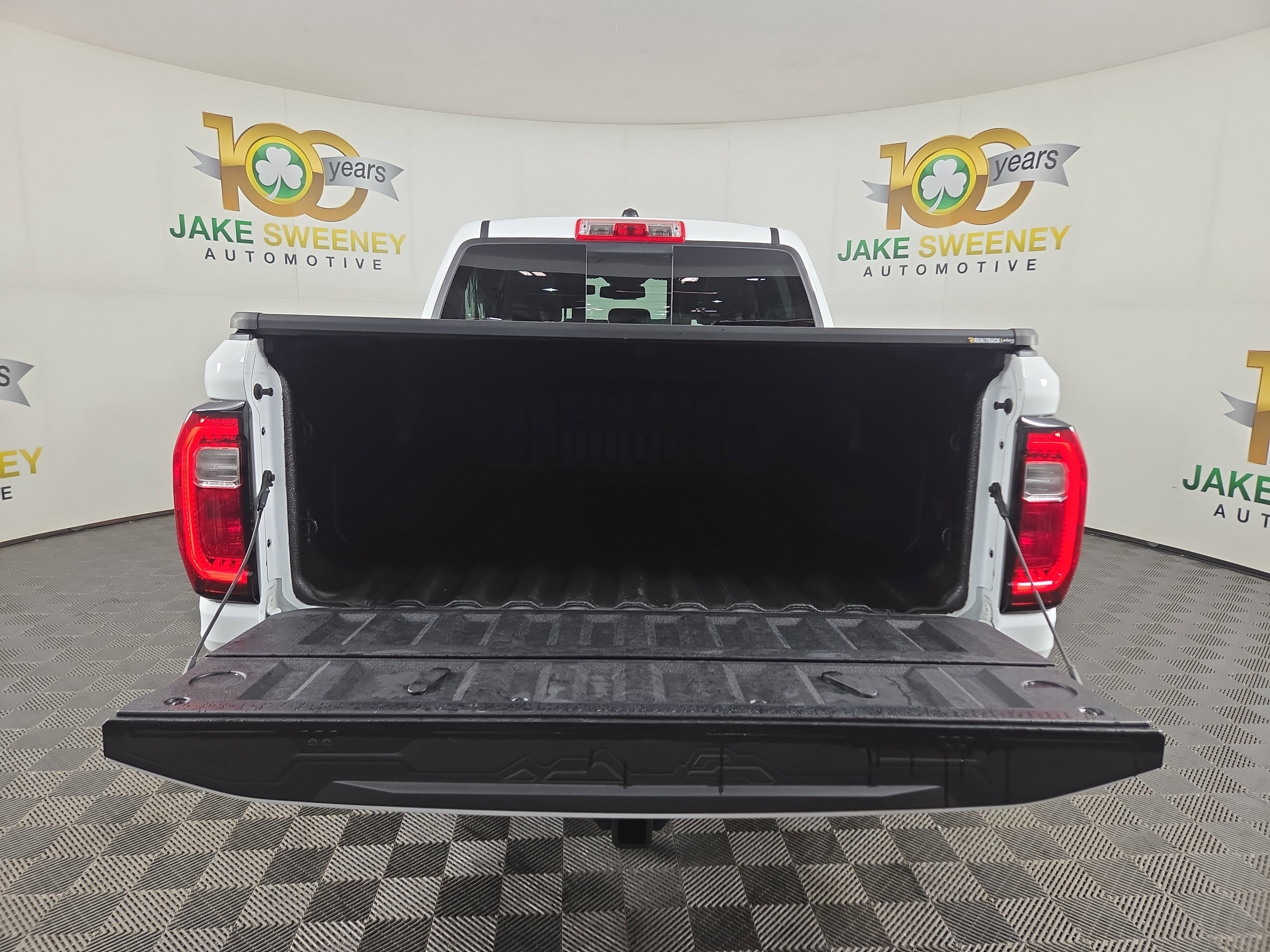 Certified 2024 GMC Canyon AT4 w/ Canyon Safety Plus Package image 34
