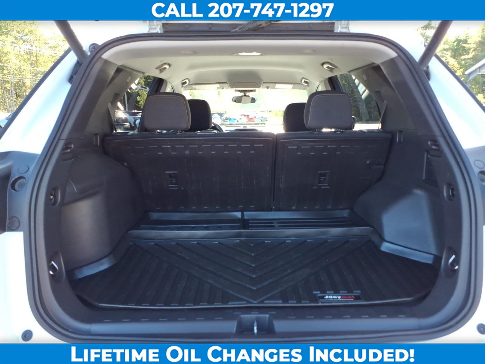 Used 2021 Chevrolet Equinox LT AWD/4WD image 10