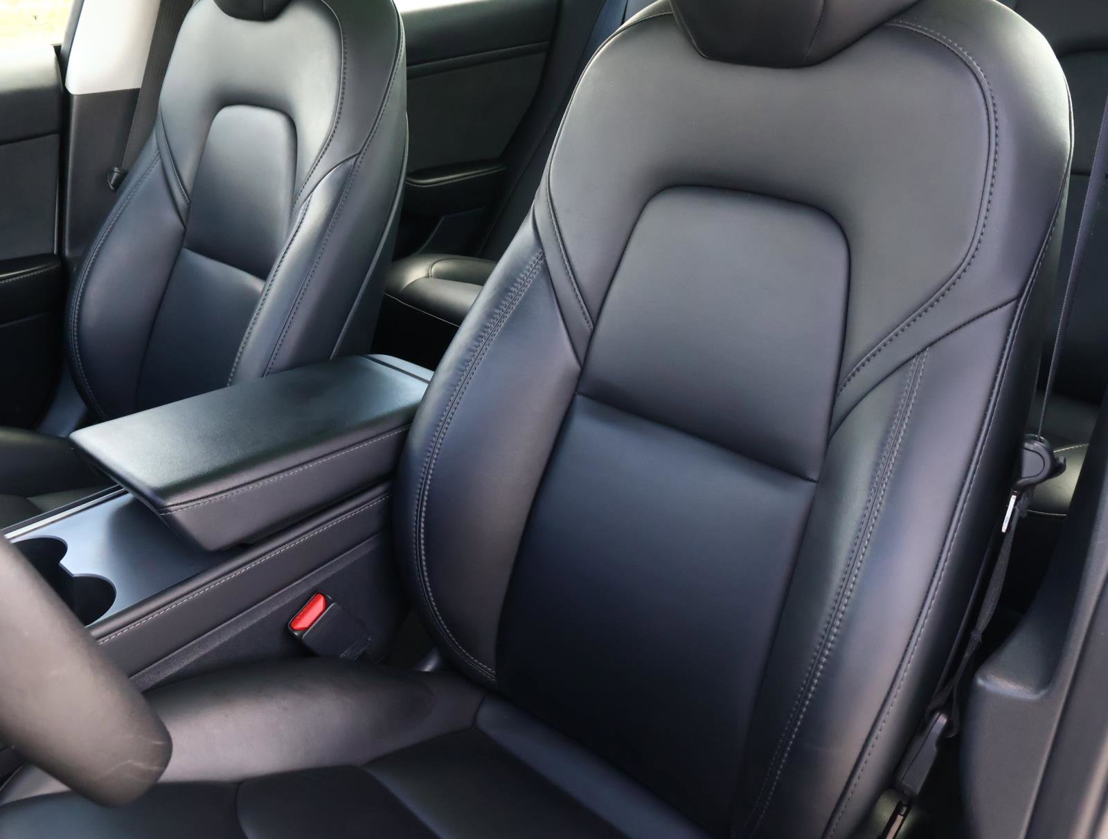 Used 2023 Tesla Model 3 Standard Range image 11