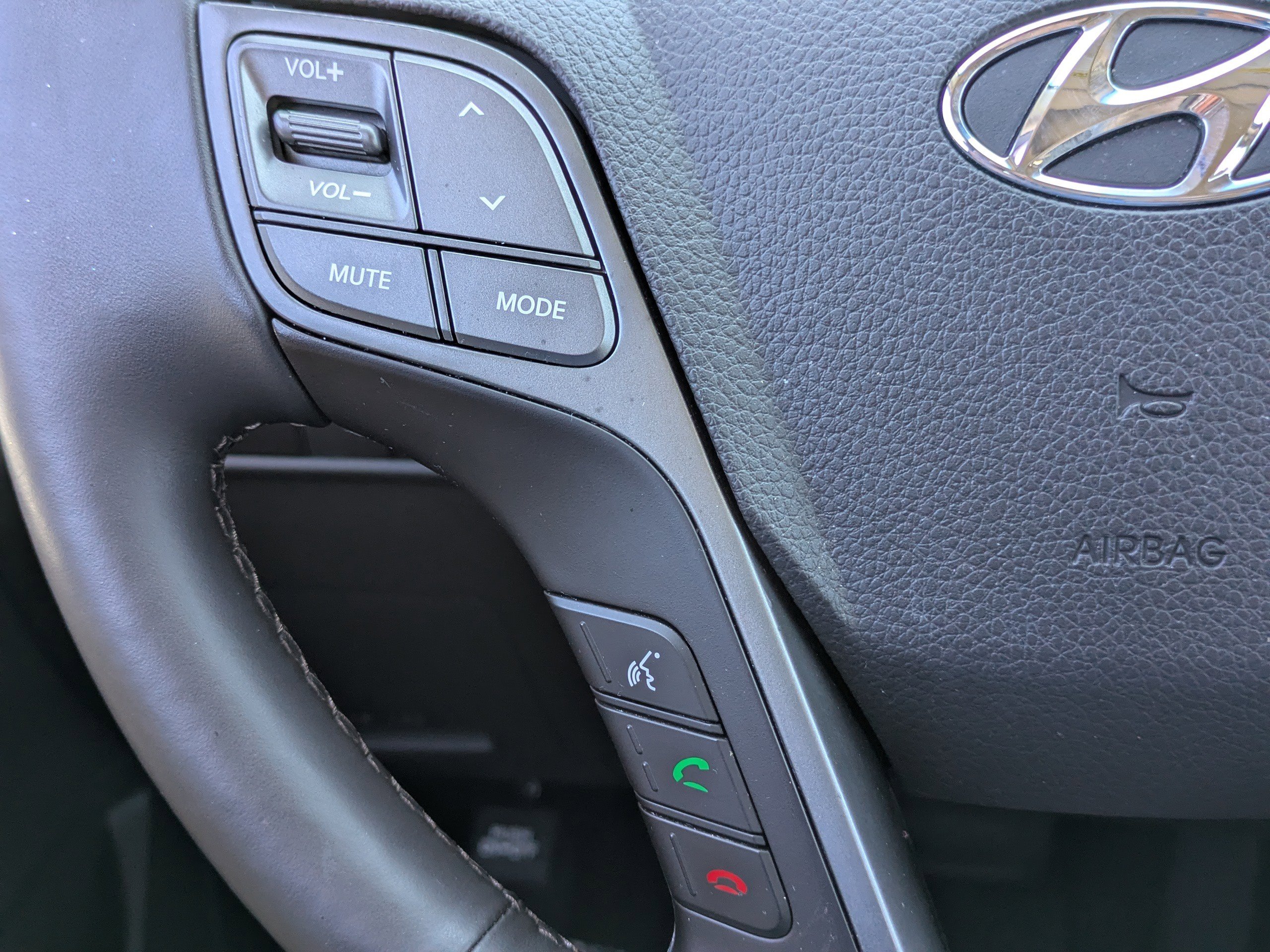 Used 2017 Hyundai Santa Fe Sport w/ 2.4L Tech Package 04 FWD image 27