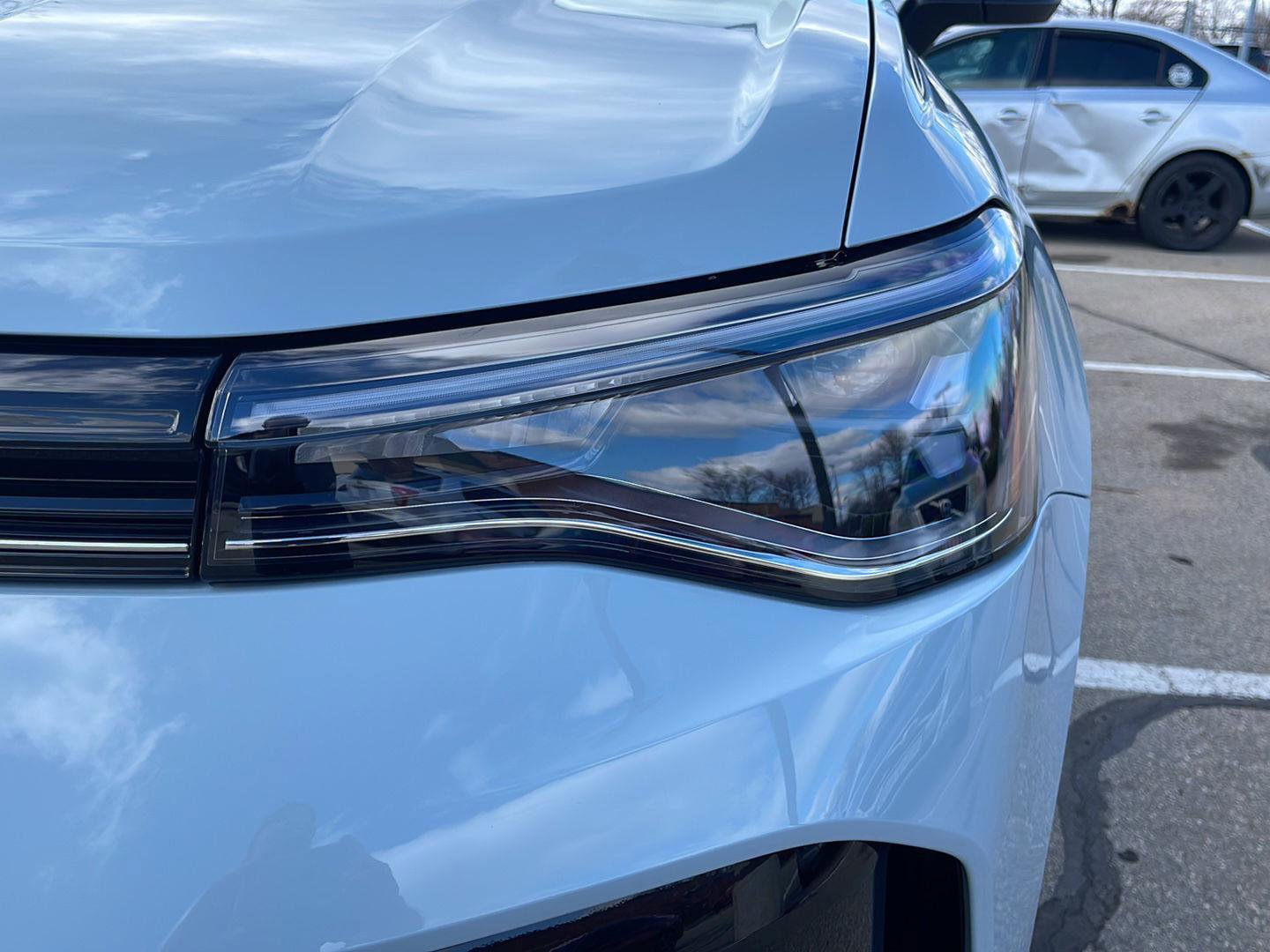 Used 2025 Volkswagen Taos SE image 10