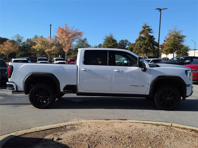 Used 2024 GMC Sierra 2500 AT4 w/ AT4 Premium Plus Package image 3
