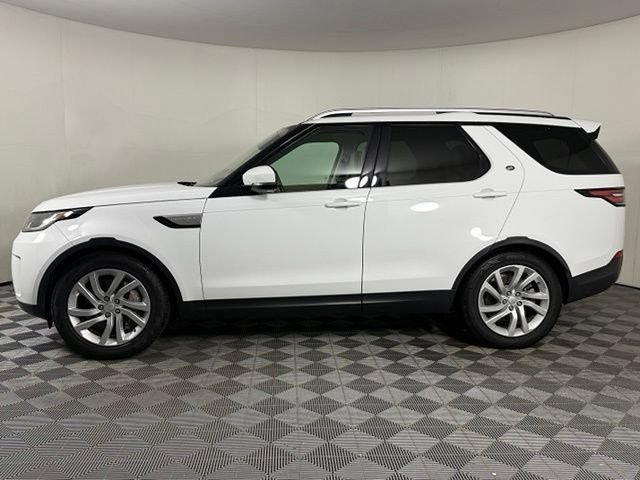 Used 2018 Land Rover Discovery HSE AWD/4WD image 3