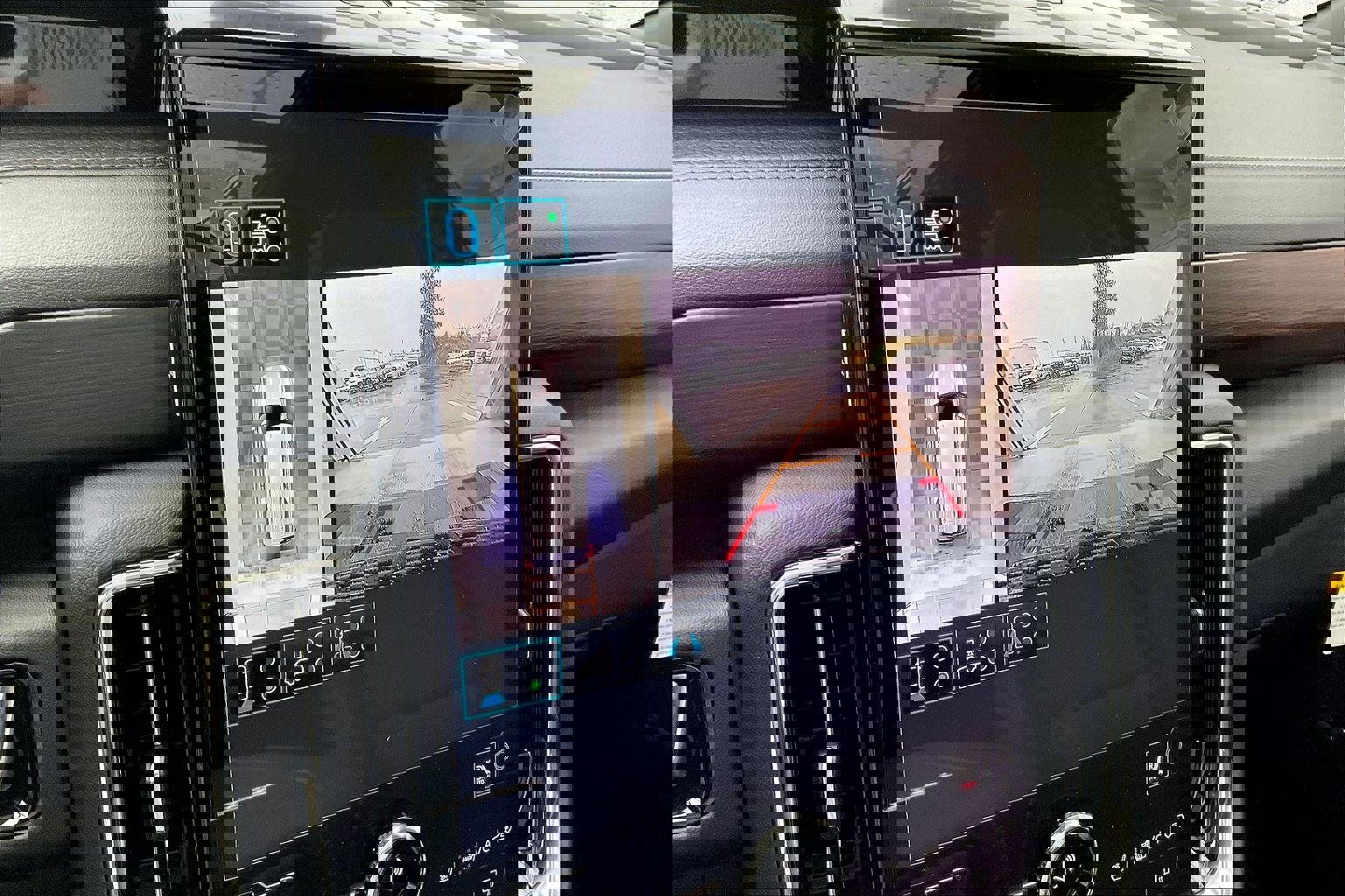 New 2026 GMC Yukon XL Denali w/ Sun & Power Step Package image 13