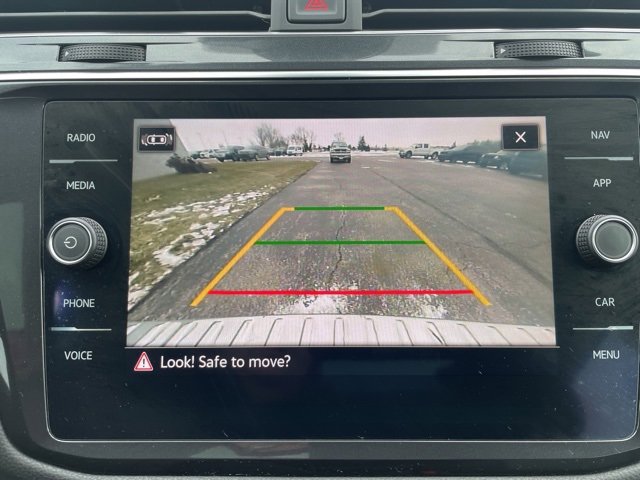 Used 2021 Volkswagen Tiguan SEL image 24