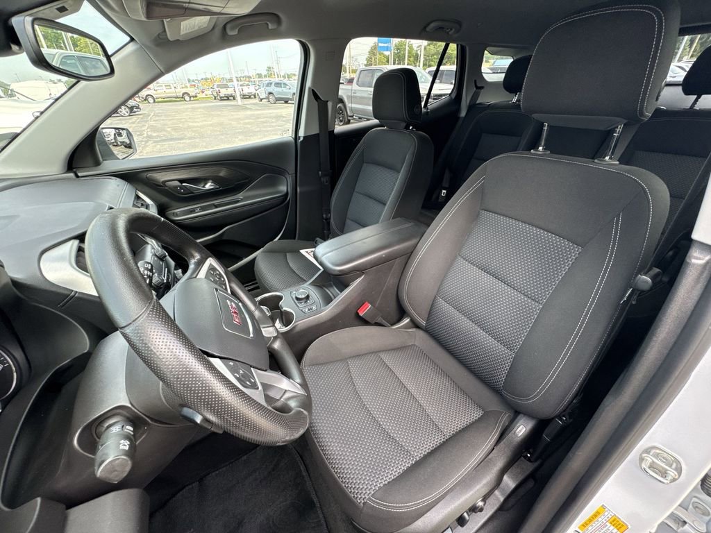 Certified 2022 GMC Terrain SLE w/ Driver Convenience Package image 19