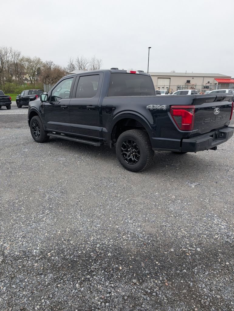 Used 2024 Ford F150 XLT w/ Tow/Haul Package image 8