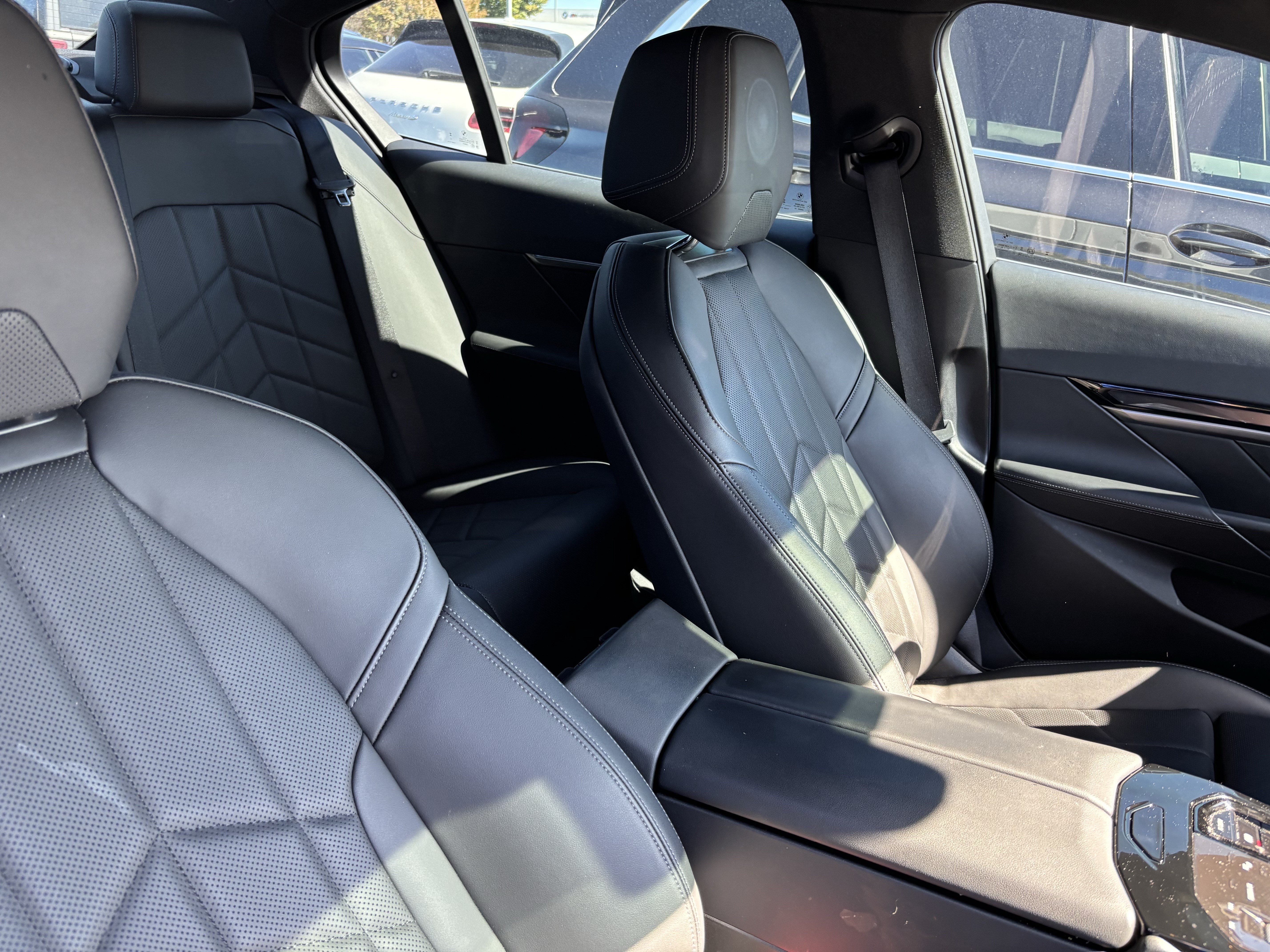 Certified 2024 BMW i5 eDrive40i w/ M Sport Package RWD image 35
