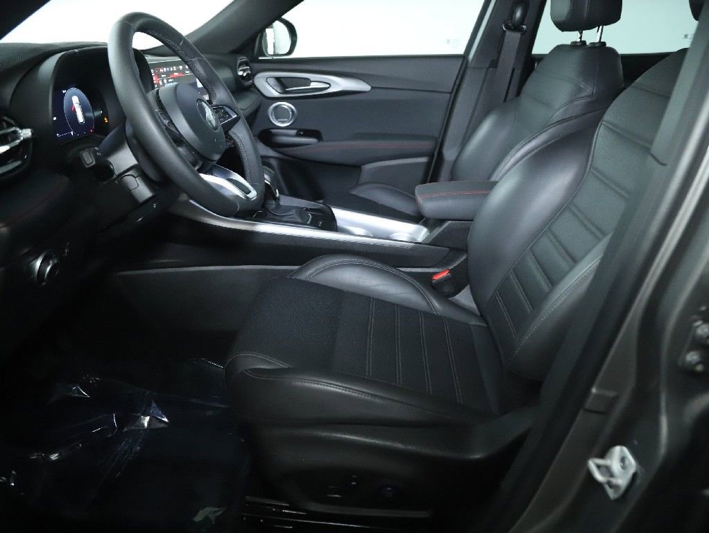 Used 2024 Dodge Hornet GT image 18
