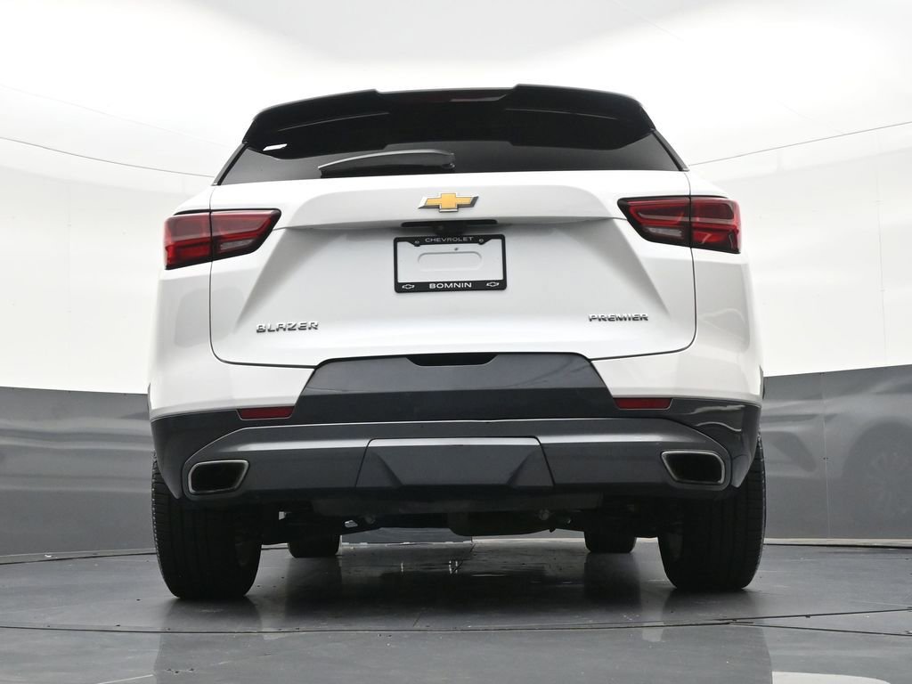 Used 2023 Chevrolet Blazer Premier w/ Driver Confidence II Package FWD image 26