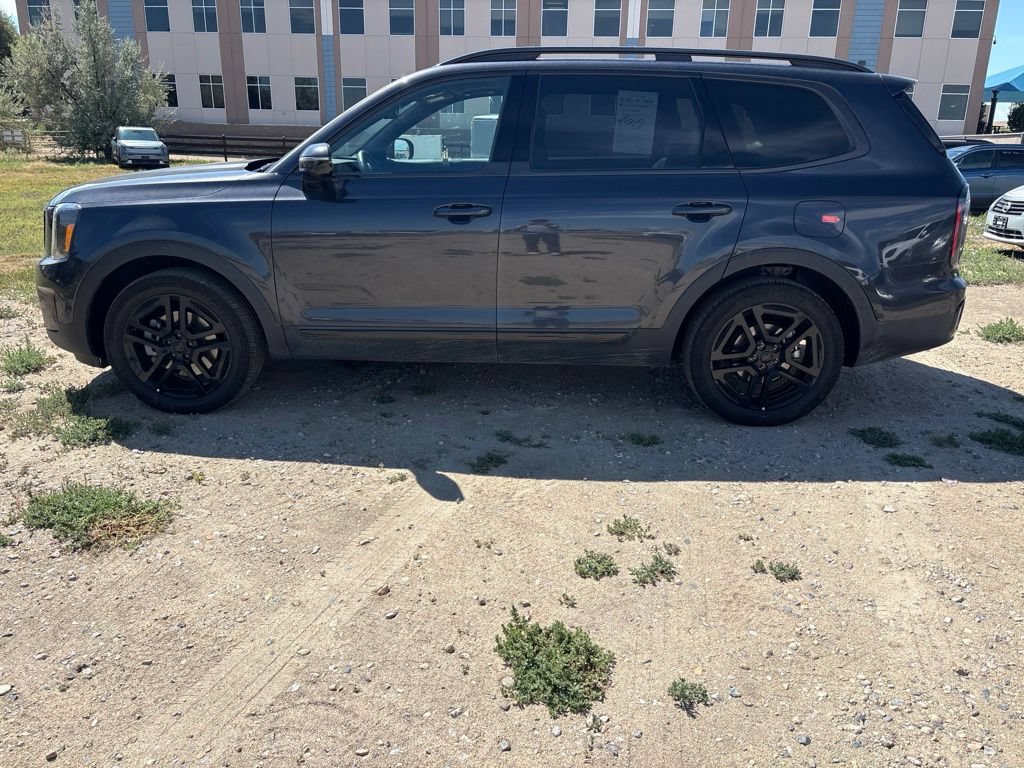 Certified 2025 Kia Telluride SX Prestige X-Line AWD/4WD image 2