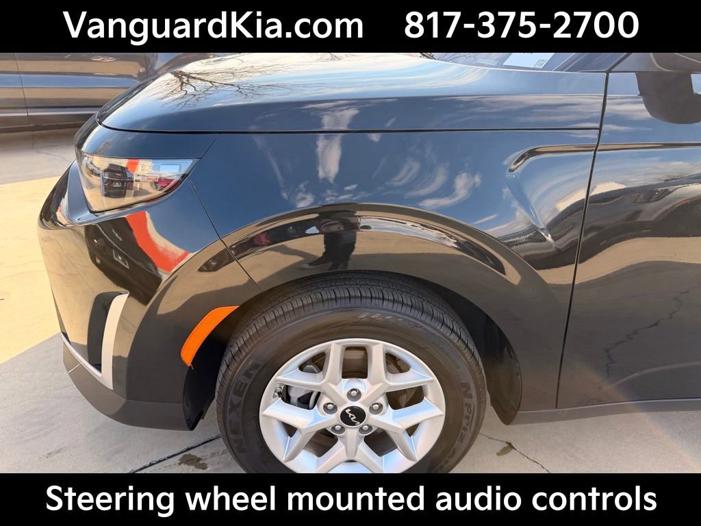 Certified 2025 Kia Soul S image 8