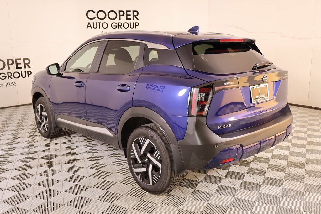 Used 2025 Nissan Kicks SV w/ SV Premium Package image 23