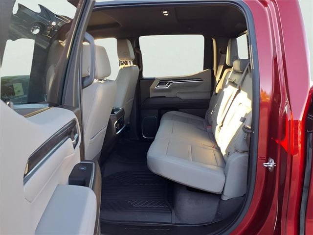 Used 2023 Chevrolet Silverado 1500 LTZ w/ Technology Package AWD/4WD image 11