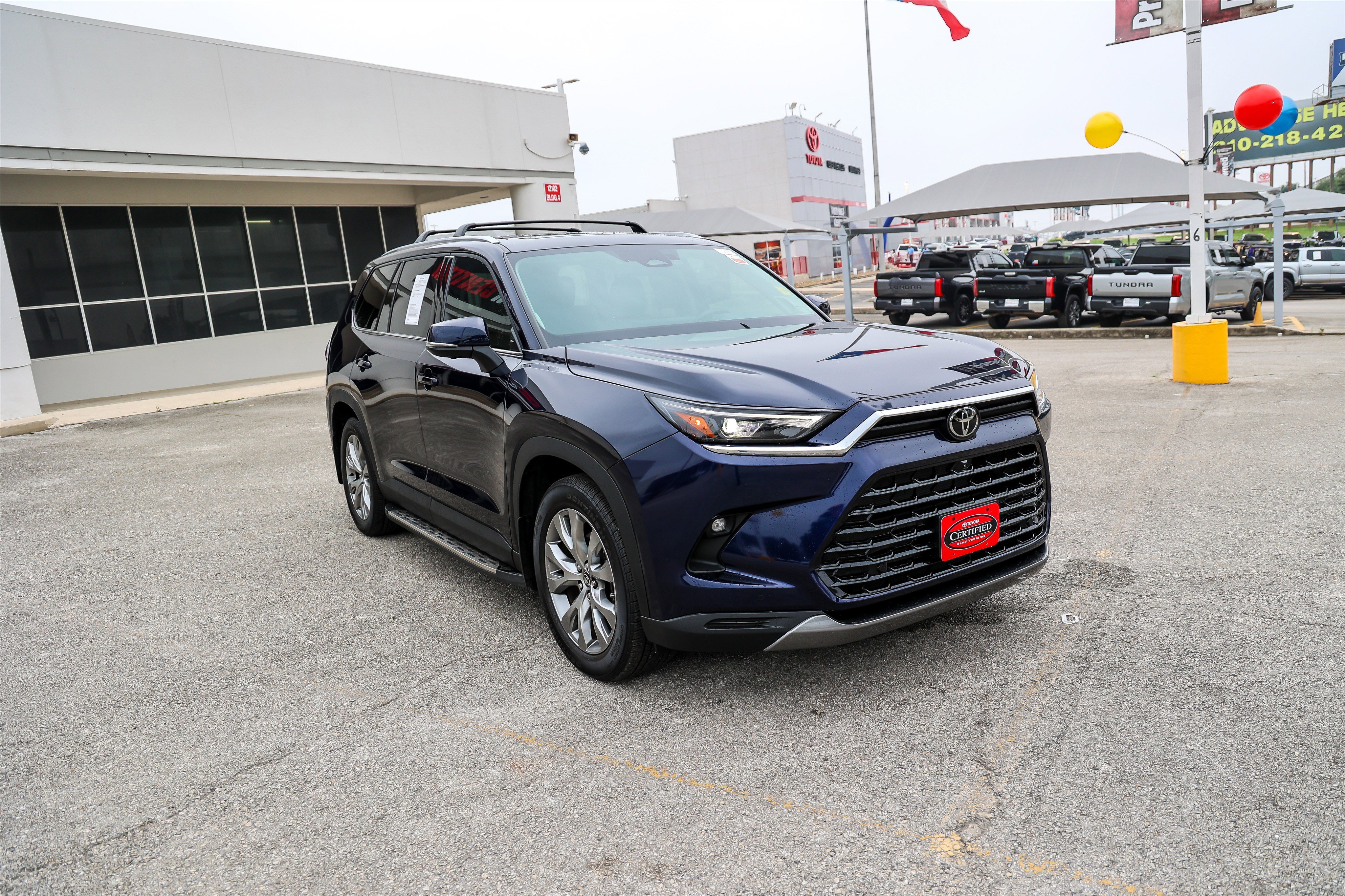 Certified 2025 Toyota Grand Highlander FWD image 5