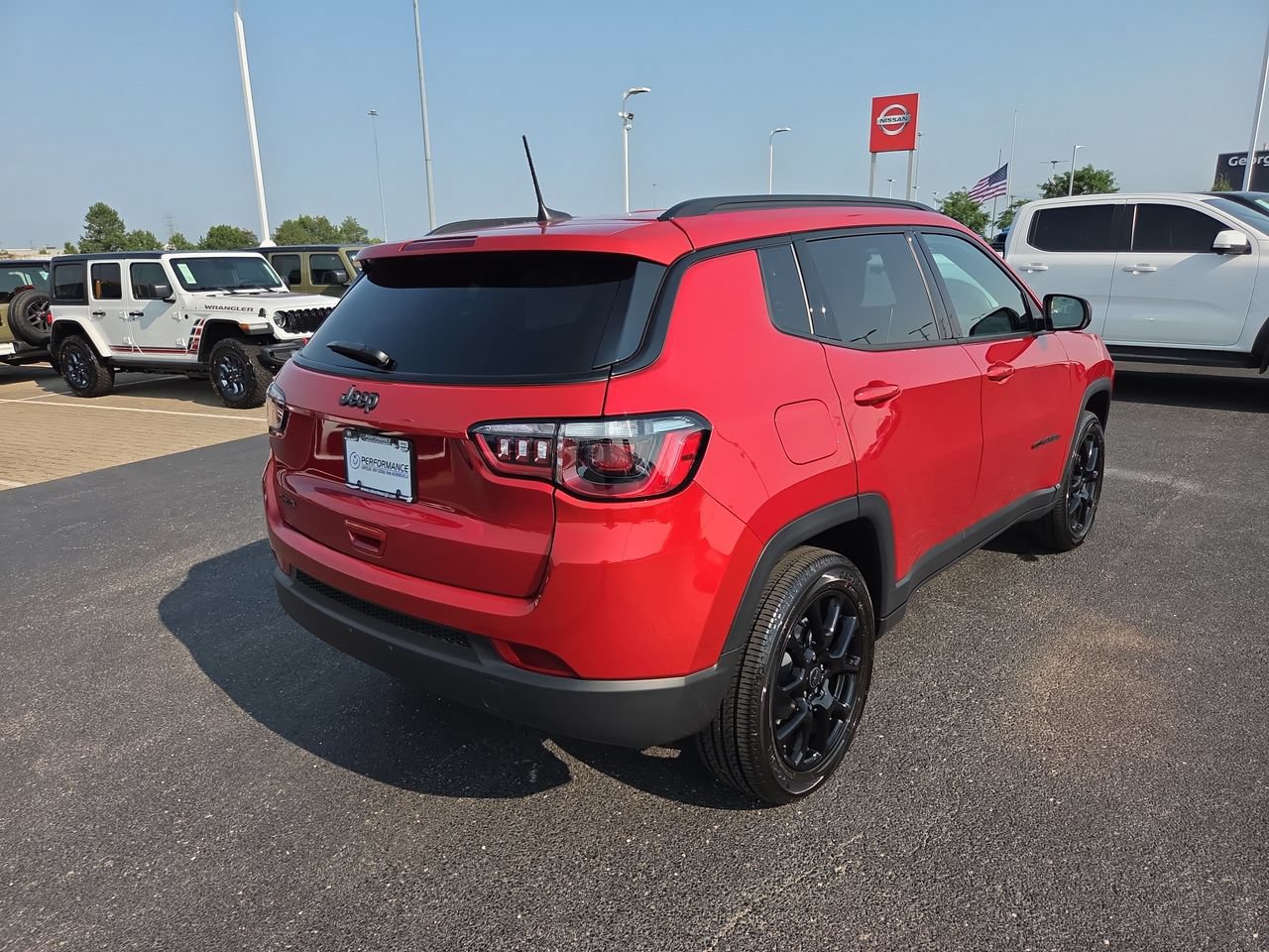 New 2026 Jeep Compass Latitude AWD/4WD image 7