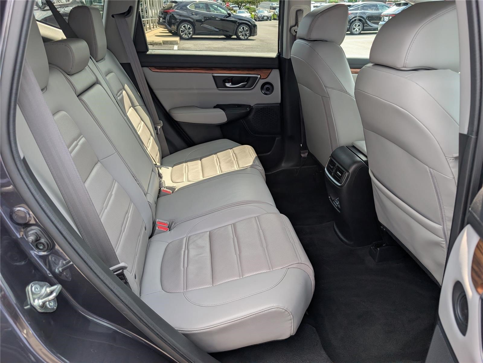 Used 2017 Honda CR-V Touring image 13