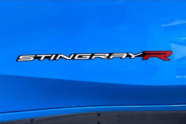 Used 2021 Chevrolet Corvette Stingray Premium Cpe w/ Z51 Performance Package RWD image 8