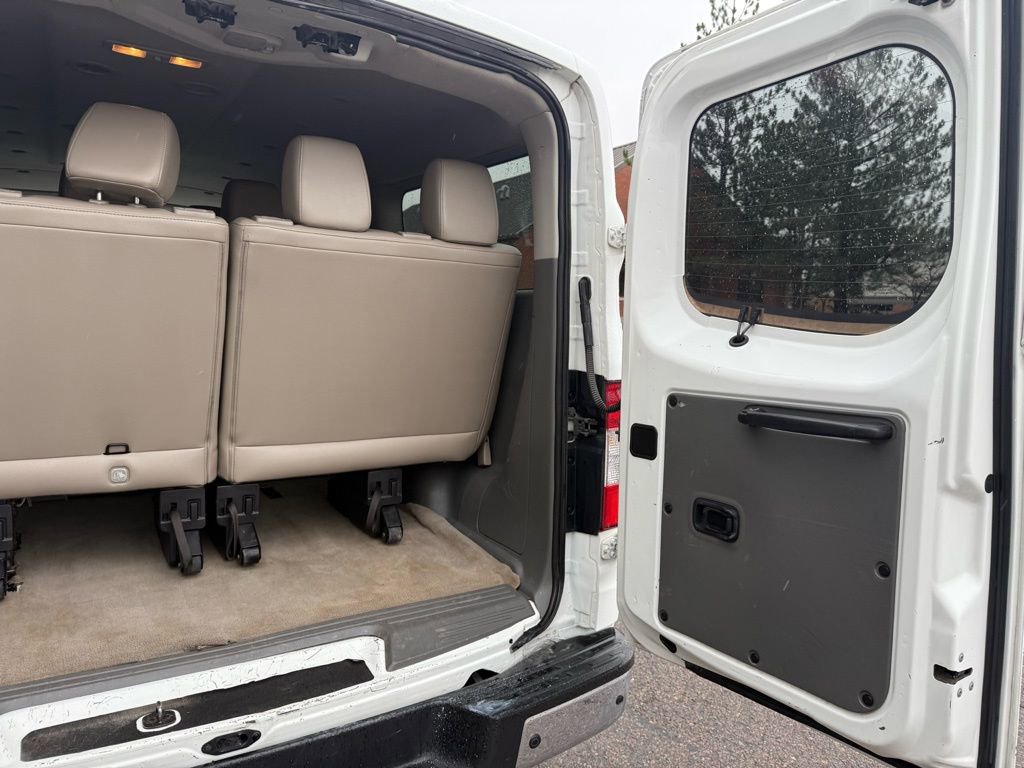 Used 2013 Nissan NV 3500 SL w/ Technology Pkg image 38