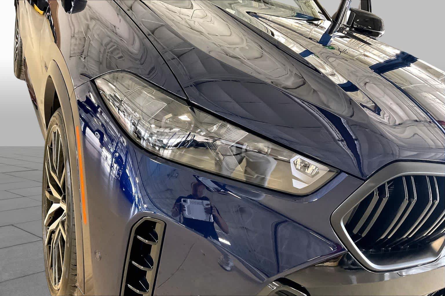 New 2027 BMW X6 M60i AWD/4WD image 13