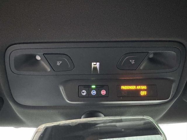 Used 2022 Chevrolet Camaro LT RWD image 39
