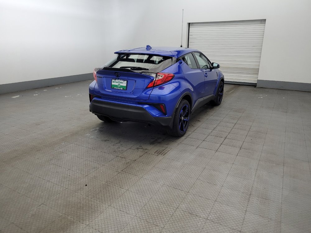 Used 2019 Toyota C-HR LE FWD image 9