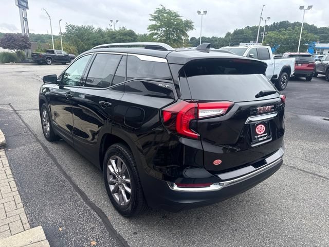 Used 2023 GMC Terrain SLT FWD image 5