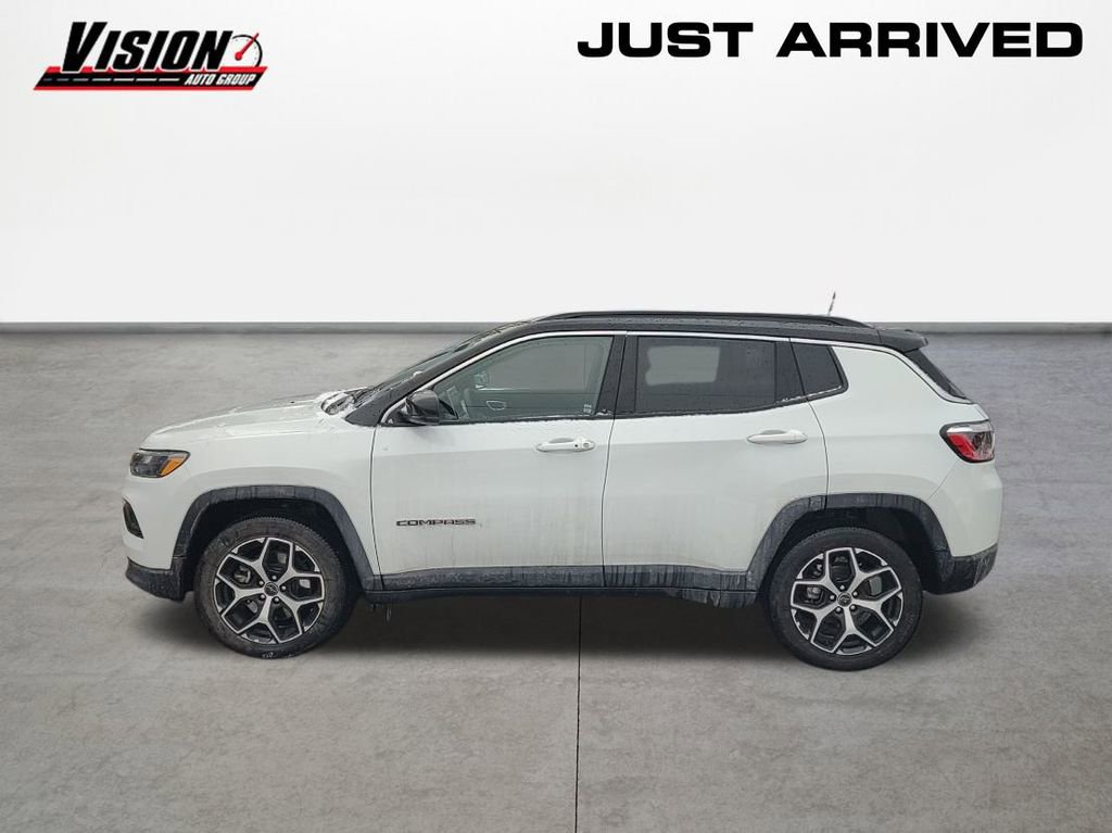 Certified 2025 Jeep Compass Limited image 8