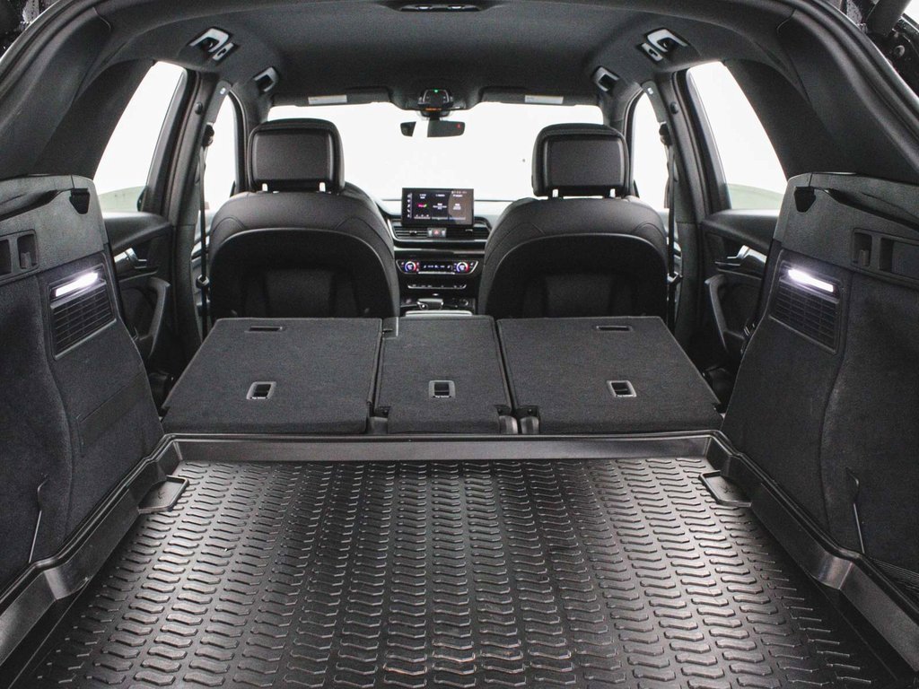 Used 2023 Audi SQ5 Premium w/ Convenience Package image 43