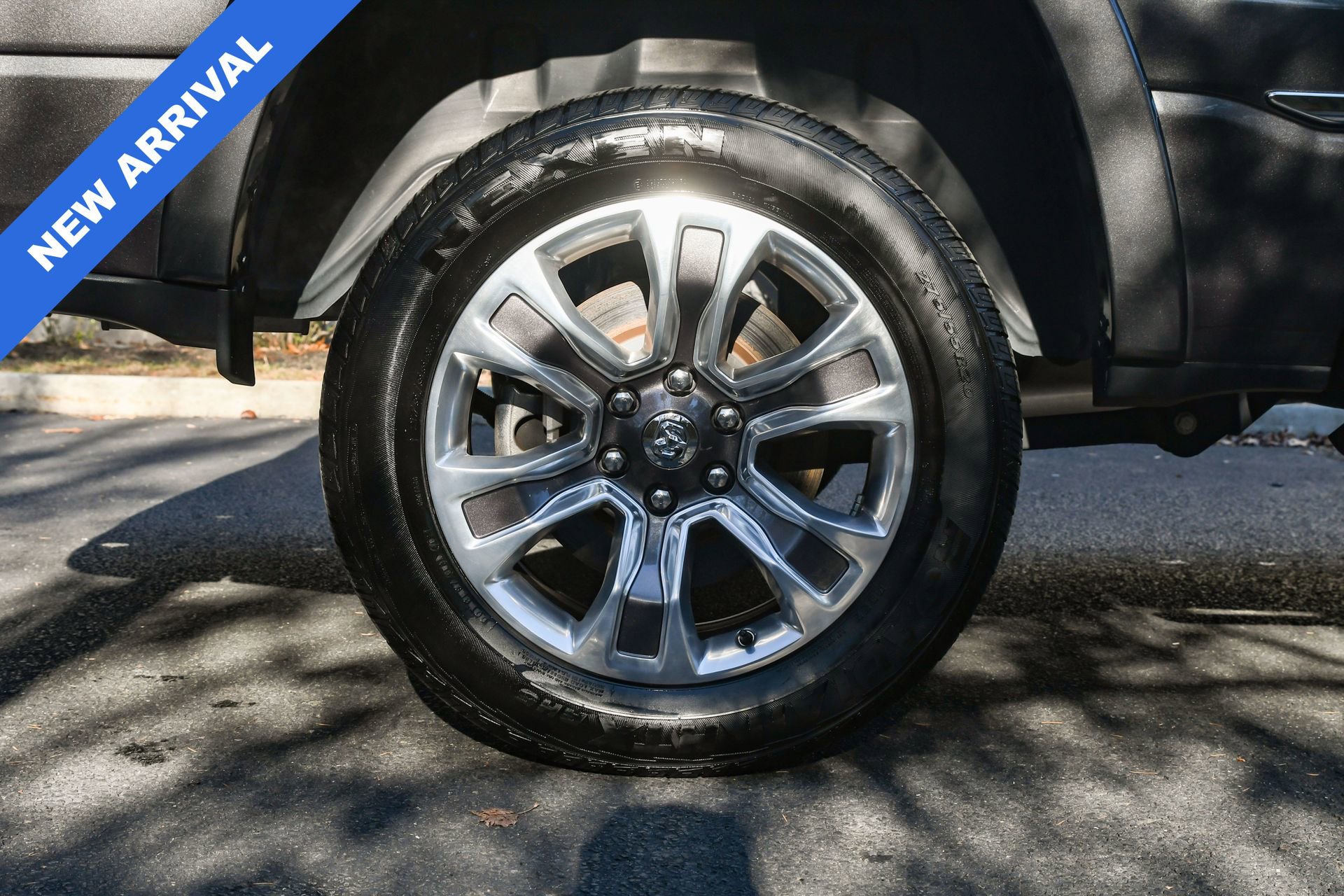 Used 2023 RAM 1500 Limited image 33