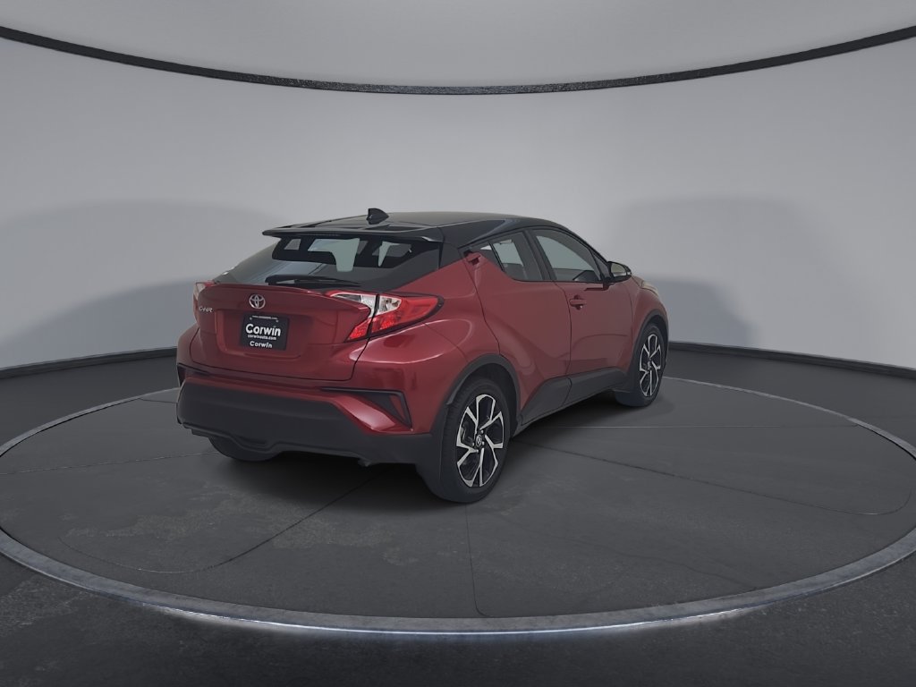 Used 2020 Toyota C-HR XLE FWD image 15