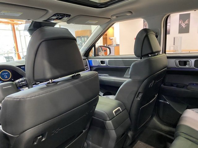 New 2025 Hyundai Santa Fe Limited image 28