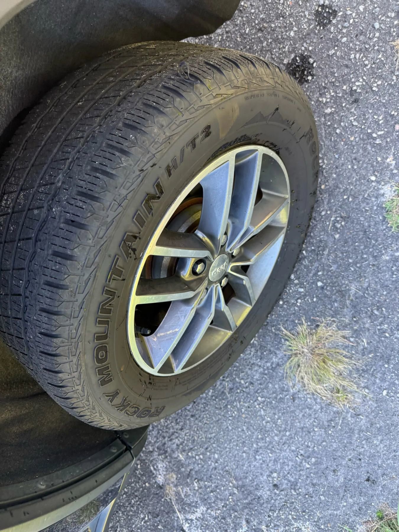 Used 2018 Jeep Grand Cherokee Limited image 10