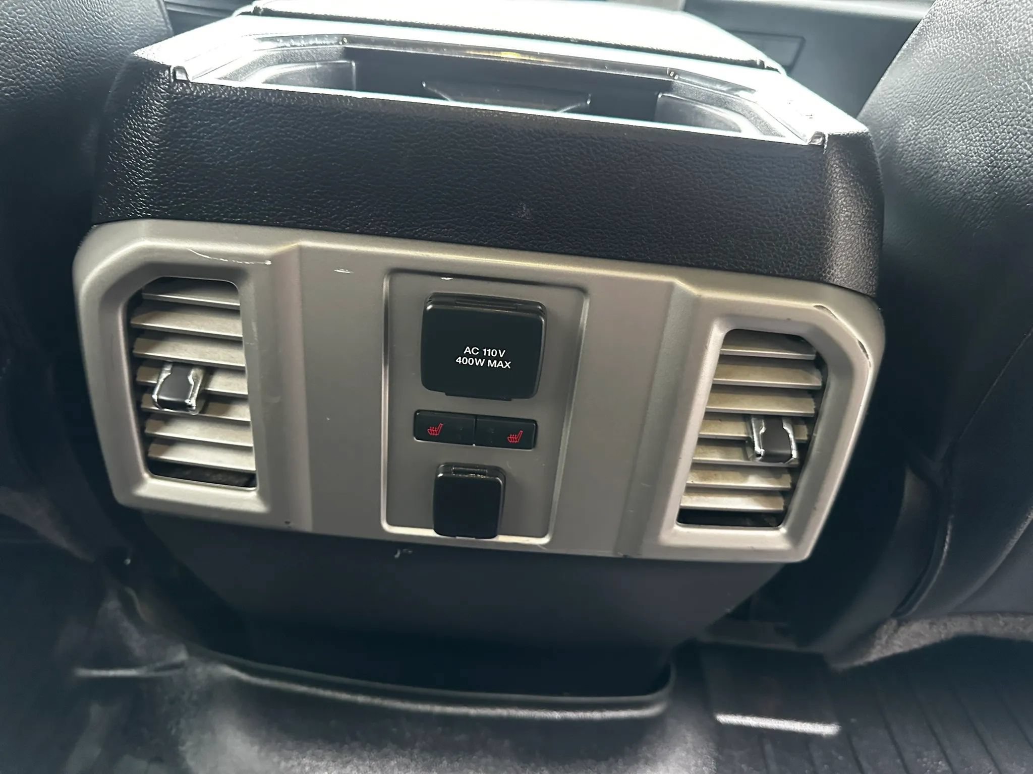 Used 2015 Ford F150 Lariat w/ Equipment Group 502A Luxury AWD/4WD image 37
