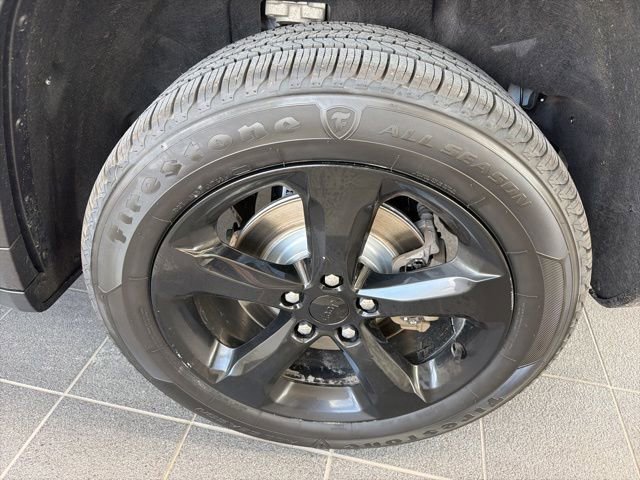 Used 2021 Jeep Grand Cherokee L Laredo AWD/4WD image 6