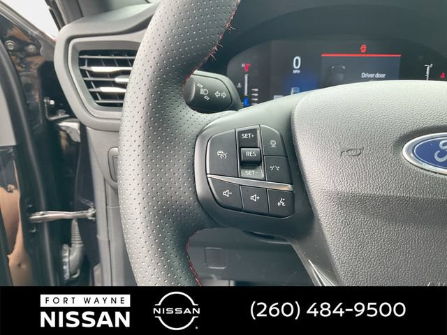 Used 2024 Ford Escape ST-Line w/ Tech Pack #1 AWD/4WD image 24